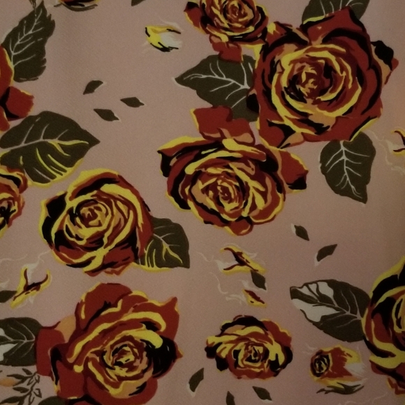 Skirt - Picture 3 of 3